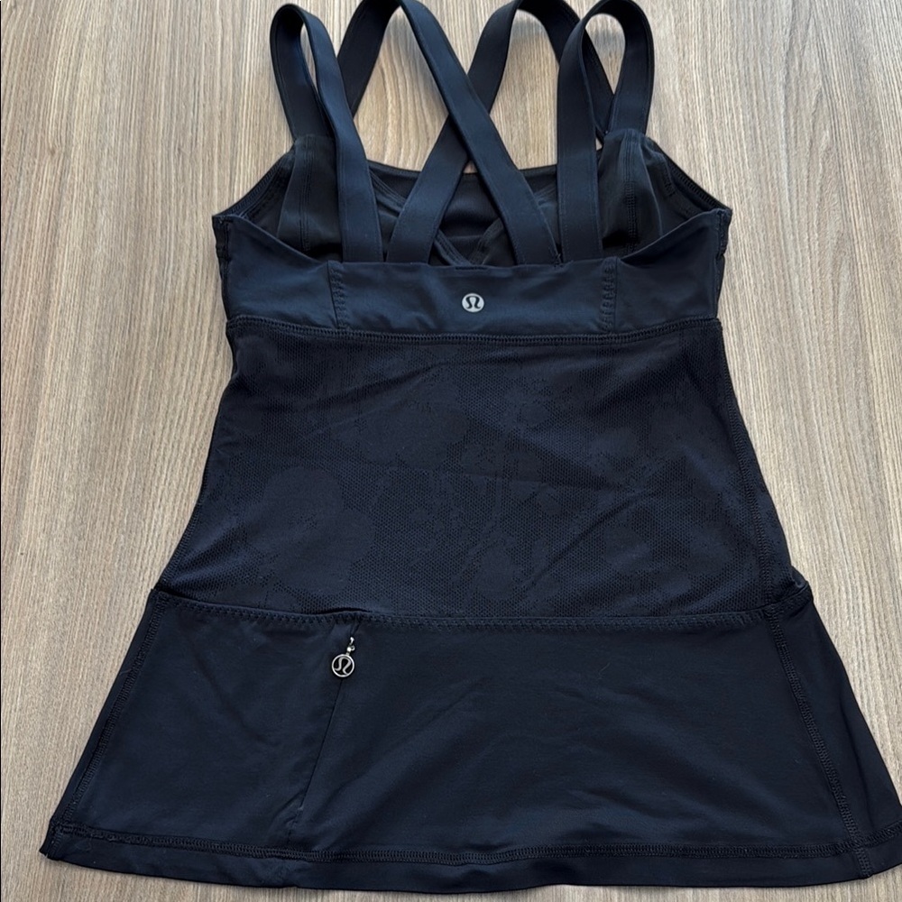 Lululemon Chaturanga Tank Floral Mesh Zip Pocket Black Size 4